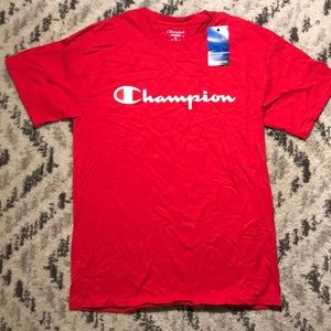 ❤️ Red Champion T-shirt ❤️